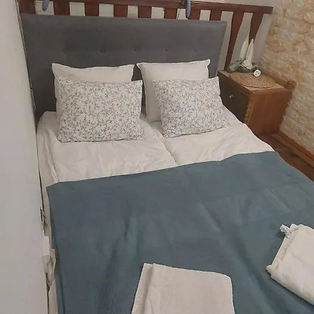 Dembinszky 16 Budapeszt