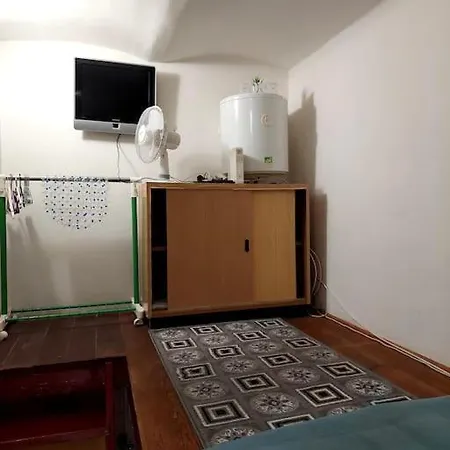 Dembinszky 16 Budapeszt